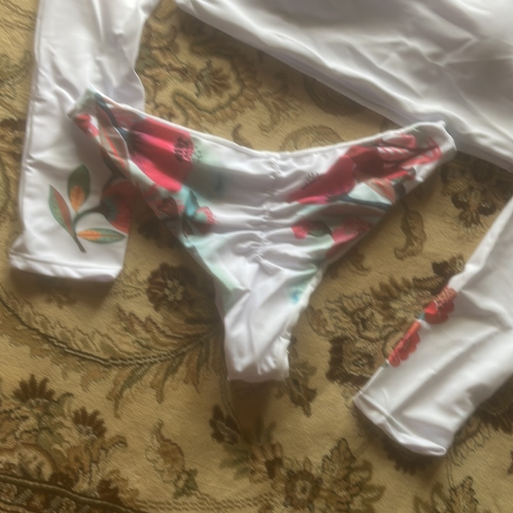 Long Sleeve Swim Top Bikini Large - Picture 2 of 4